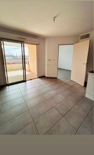 /international/fr/la-crau-provence-alpes-cote-d-azur-310101384221/