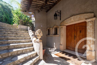 /international/fr/hyeres-provence-alpes-cote-d-azur-310101335620/?lang=zh-tw