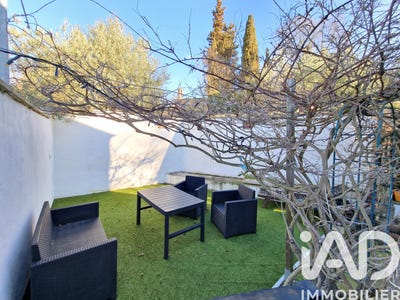 /international/fr/aigues-vives-languedoc-roussillon-310103614336/