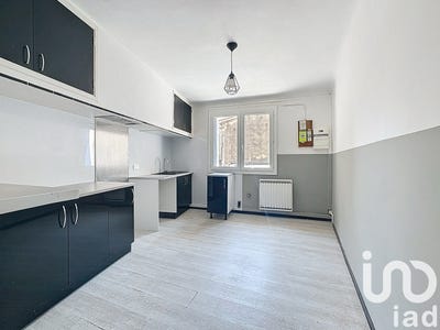 /international/fr/corneilhan-languedoc-roussillon-310102642181/
