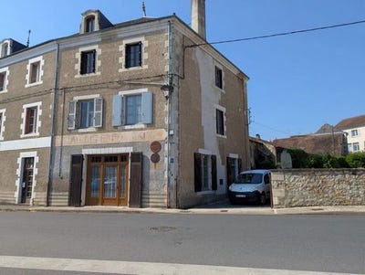 /international/fr/la-trimouille-charente-310099752383/