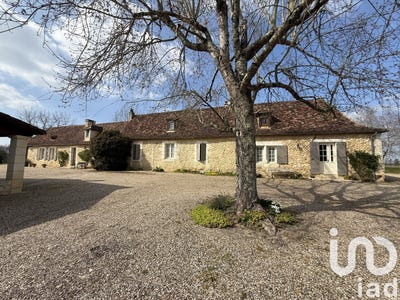 /international/fr/campsegret-aquitaine-310098390194/