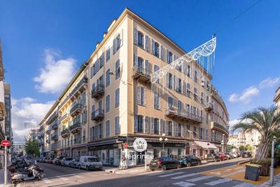 /international/fr/nice-provence-alpes-cote-d-azur-310106405085/