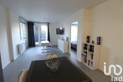 /international/fr/montigny-les-cormeilles-ile-de-france-310098899158/