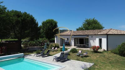 /international/fr/vallon-pont-d-arc-rhone-310100286268/?lang=it