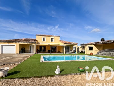 /international/fr/pont-saint-esprit-languedoc-roussillon-310106459851/