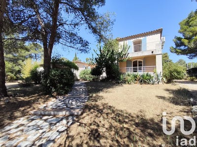 /international/fr/lezignan-corbieres-languedoc-roussillon-310100932342/?lang=en