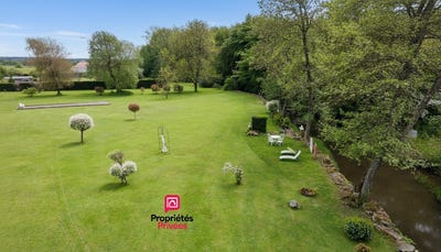 /international/fr/lachapelle-sous-chaux-franche-comte-310108184637/