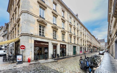 /international/fr/besancon-franche-comte-310101086158/?lang=it