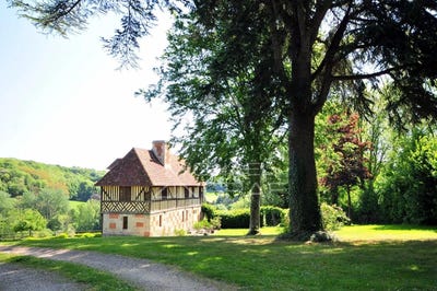 /international/fr/pont-l-eveque-la-basse-normandie-310104337259/