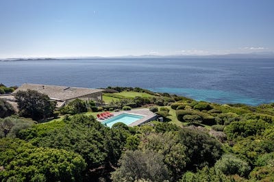 /international/fr/bonifacio-corsica-310099423243/