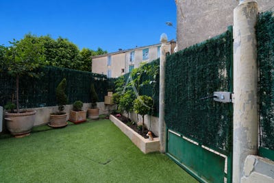 /international/fr/ginasservis-provence-alpes-cote-d-azur-310108210736/