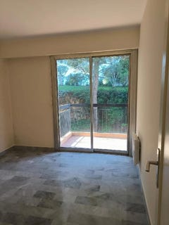 /international/fr/roquebrune-cap-martin-provence-alpes-cote-d-azur-310099609741/