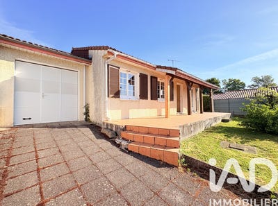 /international/fr/aurillac-auvergne-310108511299/