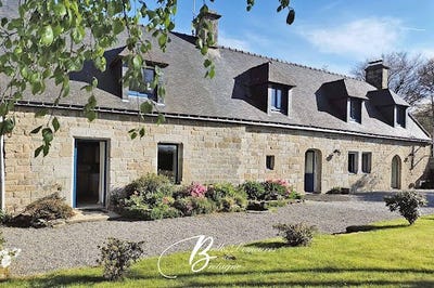 /international/fr/languidic-brittany-310107442501/