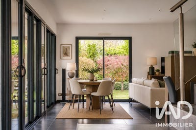 /international/fr/saint-cyr-sur-loire-centre-val-de-loire-310106965987/