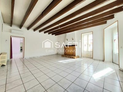 /international/fr/chateau-guibert-pays-de-la-loire-310109731383/