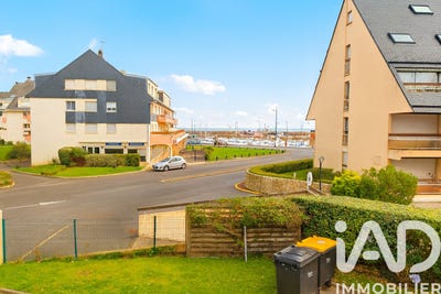 /international/fr/grandcamp-maisy-upper-normandy-310103638073/