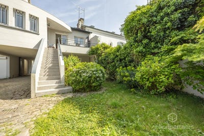 /international/fr/montrouge-ile-de-france-310108436338/