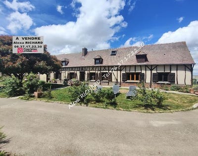 /international/fr/conches-en-ouche-upper-normandy-310100886176/?lang=en