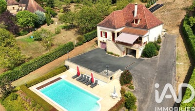/international/fr/domme-ardennes-310104169761/?lang=de