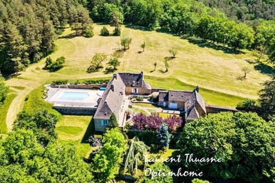 /international/fr/montignac-lascaux-aquitaine-310100067088/
