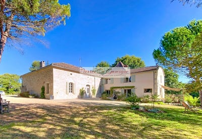 /international/fr/lectoure-midi-pyrenees-310108453000/