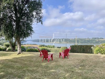 /international/fr/treguier-brittany-310101513042/?lang=id