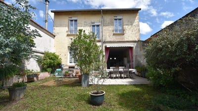 /international/fr/vichy-auvergne-310108329492/