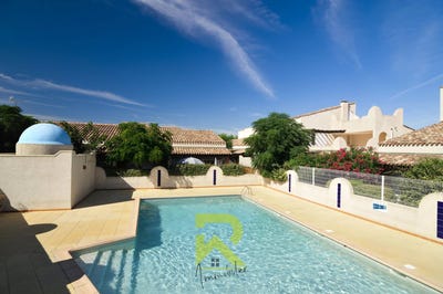 /international/fr/le-cap-d-agde-languedoc-roussillon-310107564869/