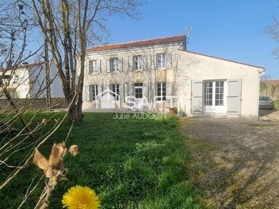 /international/fr/aumagne-charente-310106222305/