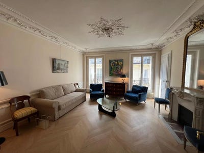 /international/fr/paris-9th-paris-310098923735/