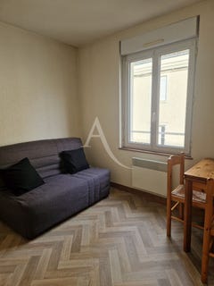 /international/fr/cholet-pays-de-la-loire-310107966976/