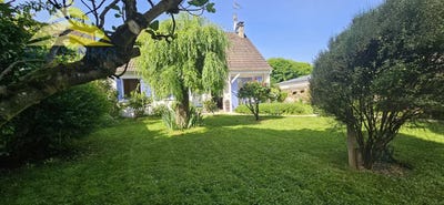 /international/fr/mandres-les-roses-ile-de-france-310099623260/