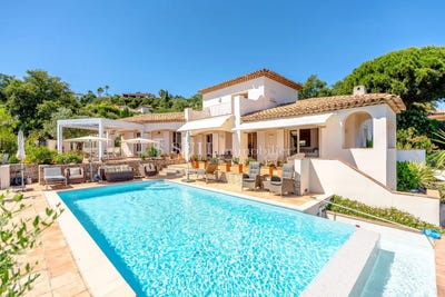/international/fr/sainte-maxime-provence-alpes-cote-d-azur-310109126754/