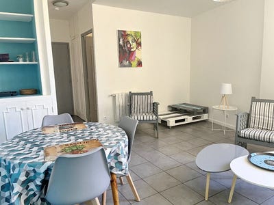 /international/fr/pezenas-languedoc-roussillon-310104116591/