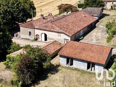 /international/fr/bessac-charente-310105059733/
