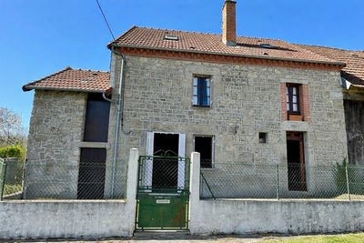 /international/fr/saint-medard-la-rochette-limousin-310107147789/