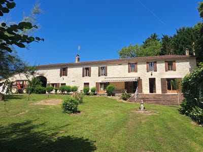 /international/fr/pujols-aquitaine-310101134587/