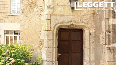 /international/fr/thouars-charente-310097052792/