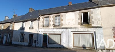 /international/fr/la-trinite-porhoet-brittany-310106416804/