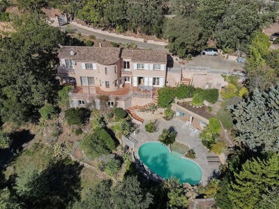 /international/fr/les-adrets-de-l-esterel-hh-15326679-les-adrets-de-l-esterel-provence-alpes-cote-d-azur-310100955438/?lang=fr