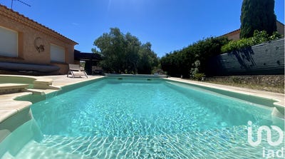 /international/fr/poulx-languedoc-roussillon-310098474577/?lang=zh-cn