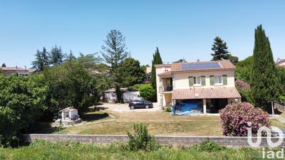 /international/fr/saint-hilaire-de-brethmas-languedoc-roussillon-310100716214/?lang=en