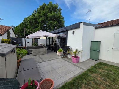 /international/fr/aizenay-pays-de-la-loire-310108428179/