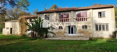 /international/fr/val-de-livenne-aquitaine-310108779589/
