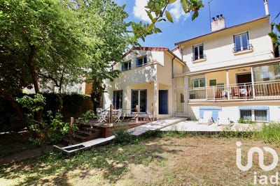 /international/fr/meudon-ile-de-france-310099420831/