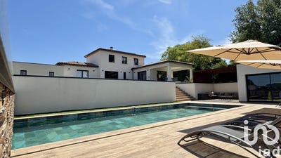 /international/fr/malemort-du-comtat-provence-alpes-cote-d-azur-310101157712/