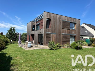 /international/fr/camphin-en-carembault-calais-310106394804/