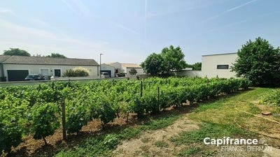 /international/fr/niort-charente-310100580894/